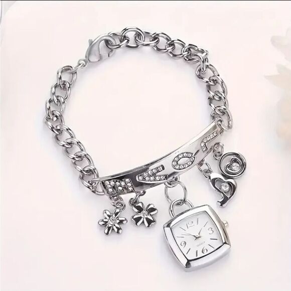 LOVE Bracelet Watch - Fashionable Quartz Timepiece. - Picture 2 of 4